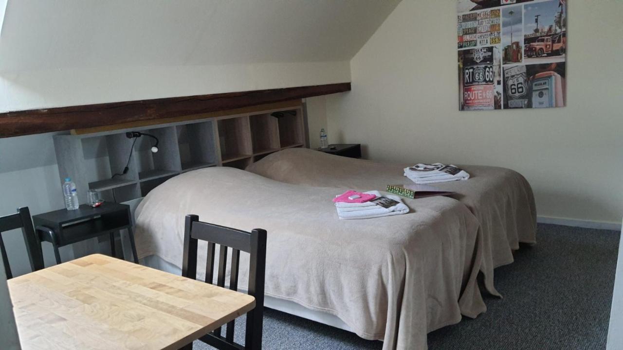 La Fermette Blanche Bed & Breakfast Nadrin Dış mekan fotoğraf