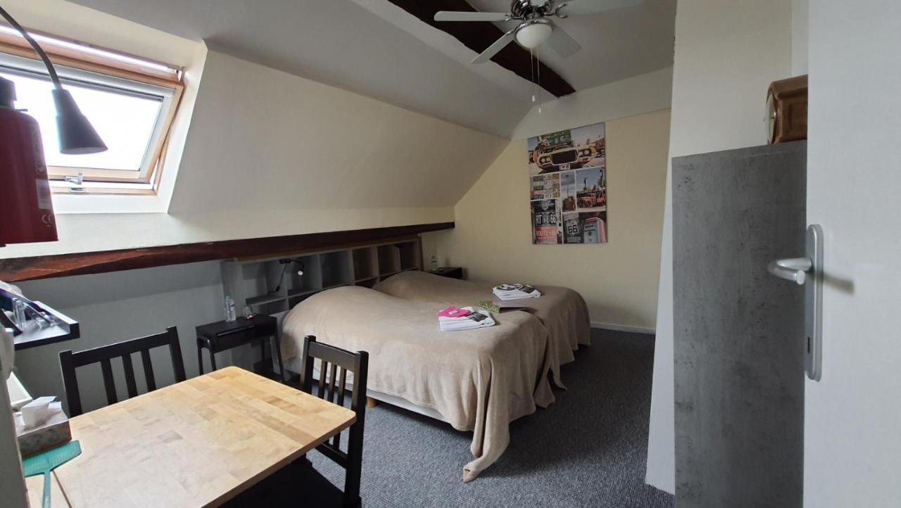 La Fermette Blanche Bed & Breakfast Nadrin Dış mekan fotoğraf