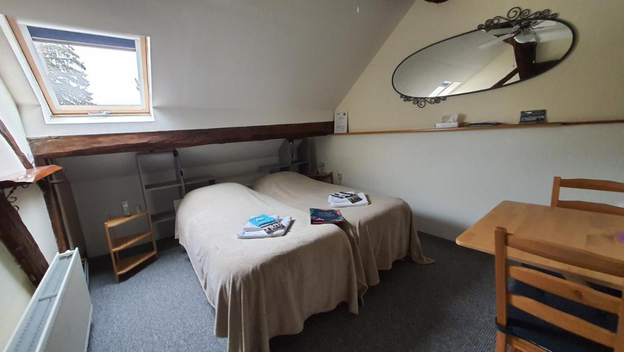 La Fermette Blanche Bed & Breakfast Nadrin Dış mekan fotoğraf
