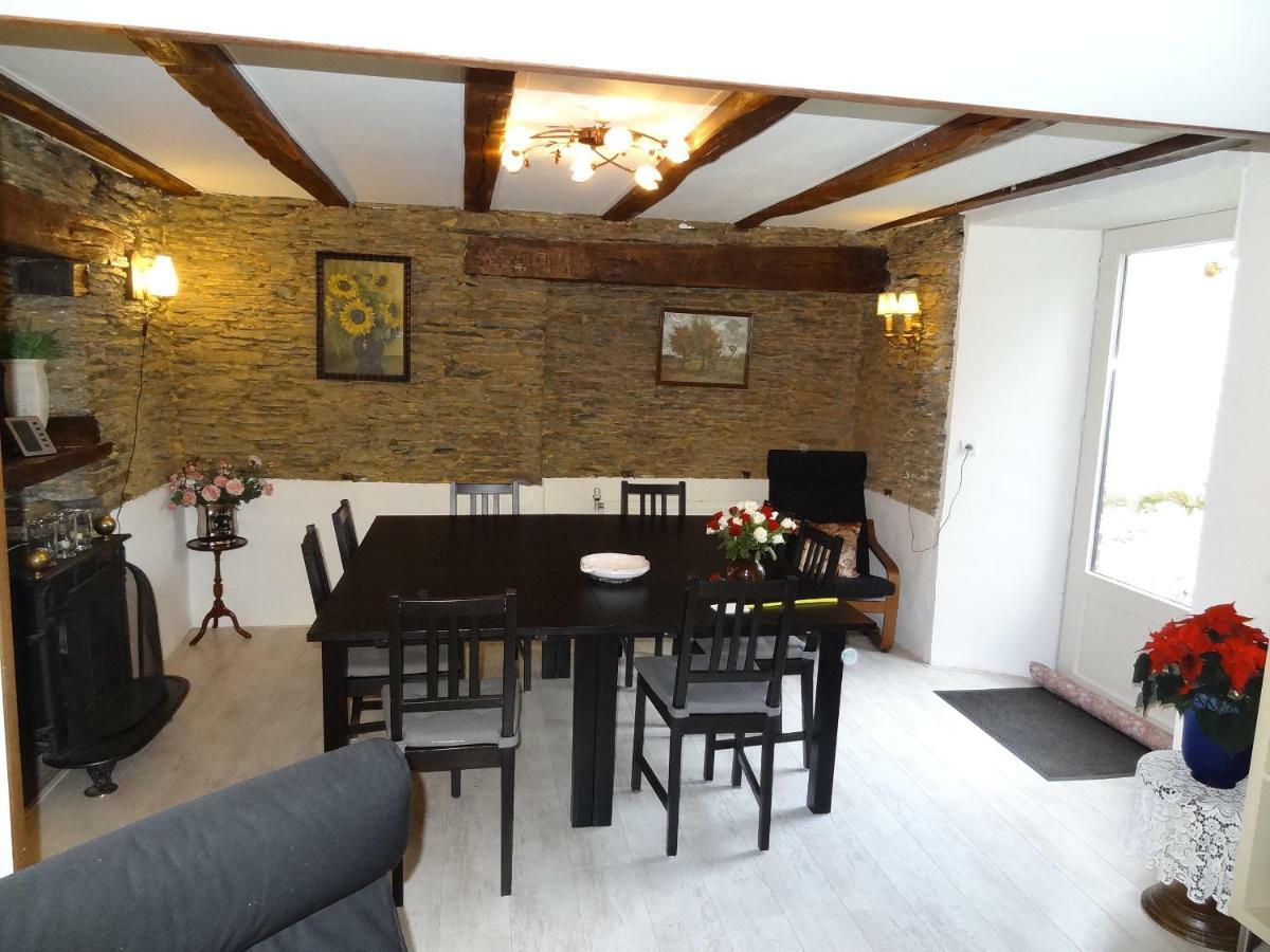 La Fermette Blanche Bed & Breakfast Nadrin Dış mekan fotoğraf