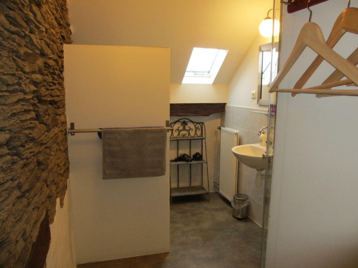 La Fermette Blanche Bed & Breakfast Nadrin Dış mekan fotoğraf