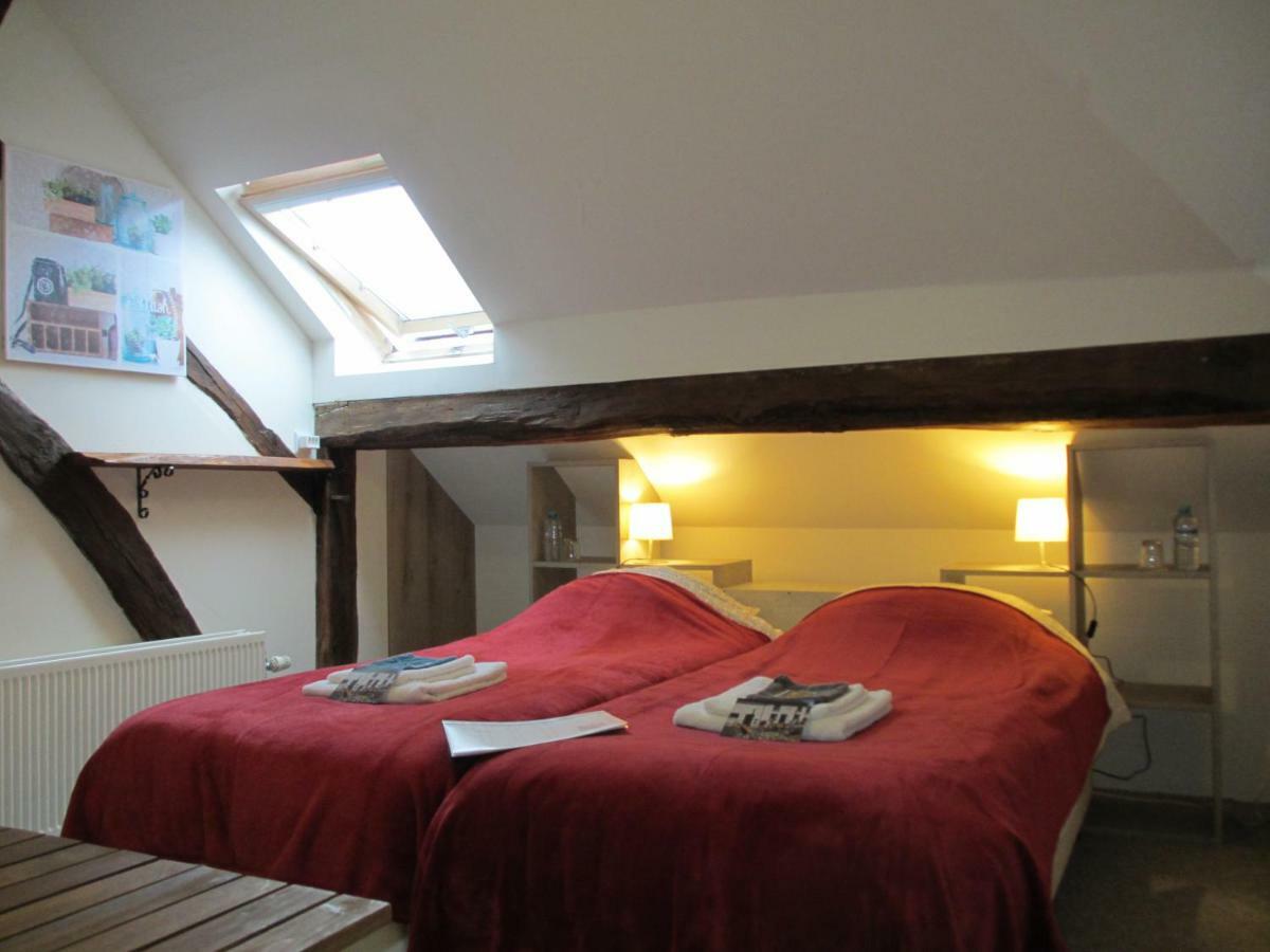 La Fermette Blanche Bed & Breakfast Nadrin Dış mekan fotoğraf